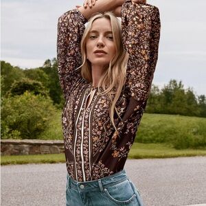 LOFT Floral Split Neck Blouse | Iced Espresso | Size Medium